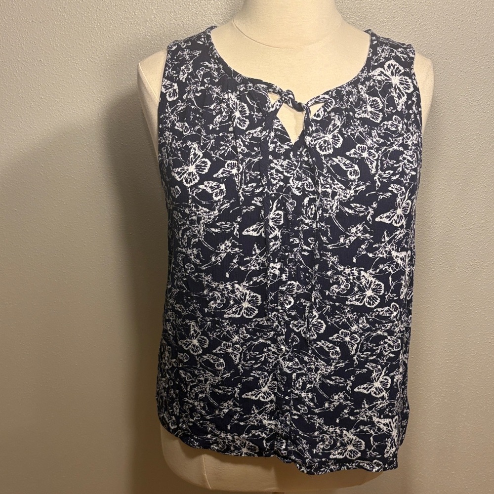 Coral Bay Navy & White Floral Keyhole Tie Sleeveless Camisole